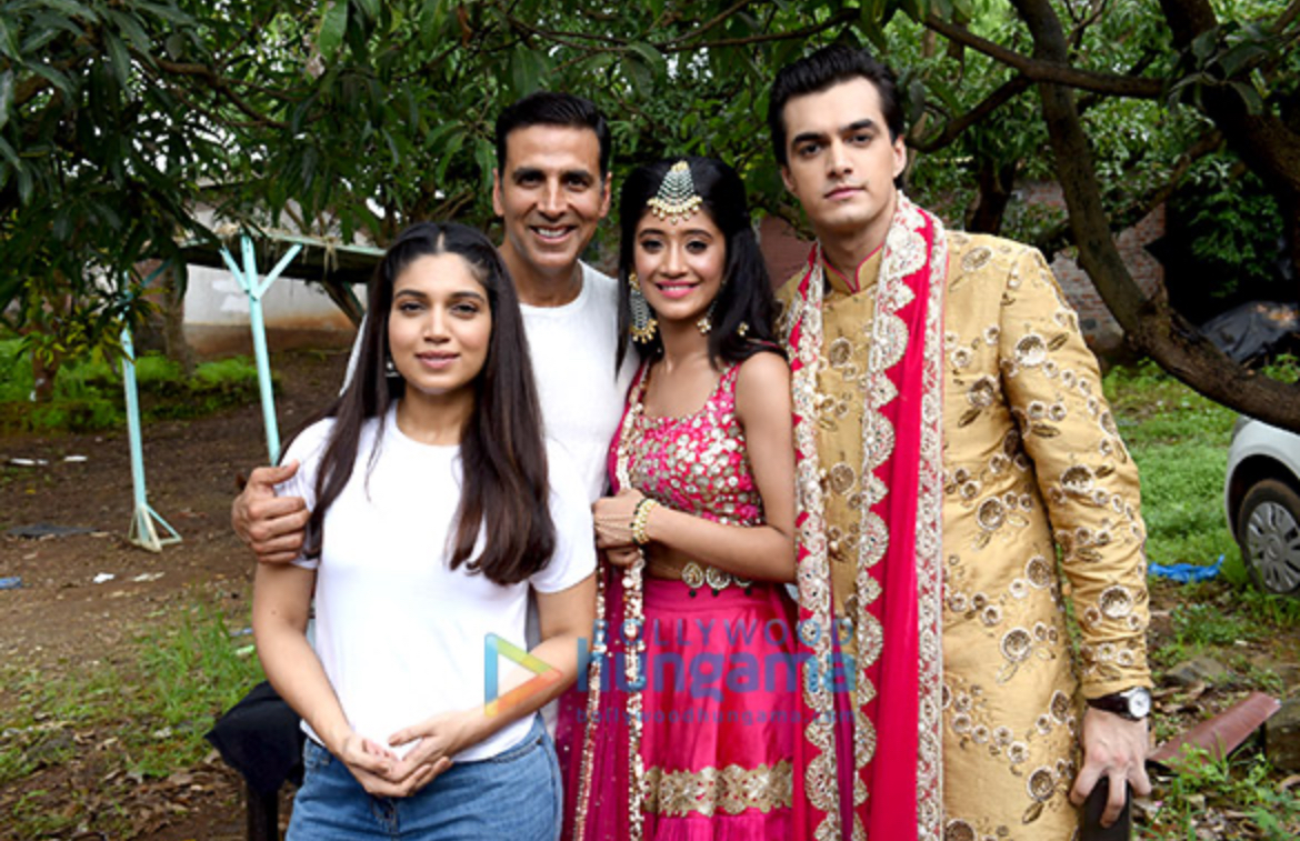 Akshay Kumar and Bhumi Pednekar with TV actors Shivangi Joshi and Mohsin Khan at a film promotion